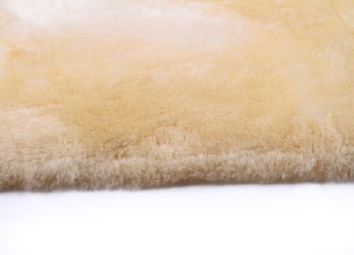 Naturasan – Baby Lammfell geschoren – medizinisch gegerbt Merino Naturfell – weich atmungsaktiv temperaturausgleichend – Sitzauflage für Kinderwagen Babyschale Autositz (90-100 cm genäht)