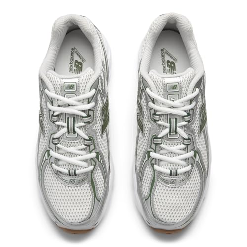 Image of New Balance Men's MC996 Lightweight Tennis Shoe