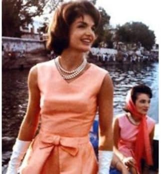 Jacqueline Jackie Kennedy Triple Strand Shell Pearl Necklace 18 Inch Length