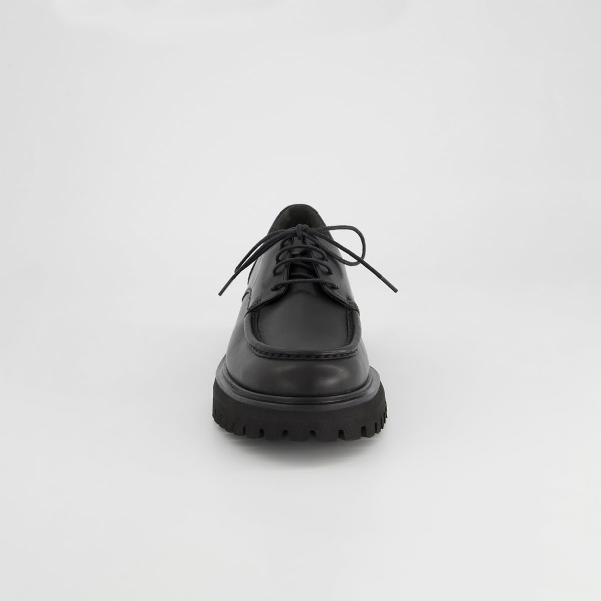 Paul Green Damskie buty sznurowane 1237-008 w kolorze czarnym gładka skóra