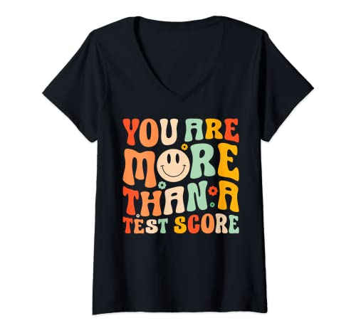 Damen You Are More Than A Test Score Teacher Testing Day Groovy T-Shirt mit V-Ausschnitt