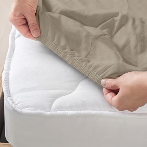Image of Story@Home Luxe King Size Fitted Bedsheet with 2 Pillow Covers | 500 TC Egyptian Cotton Compact Yarn | 182 x 198 cm | Fits Up to 12 Inch Mattress | Checkered Jacquard | Beige | Gift Packaging