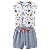 Diese Sommer-Pjs-Kleidung für Kleinkinderjungen eignet sich am besten für lässige T-Shirts und Hosen, Haushaltskleidung, Alltagskleidung, Nachtwäsche, Sportbekleidung oder Außenbekleidung als Jungen-Outfit im Sommer.