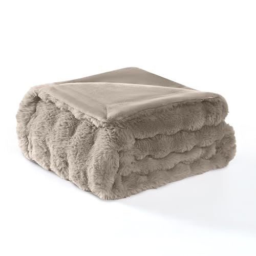 Faux Rabbit Fur Pet Blanket
