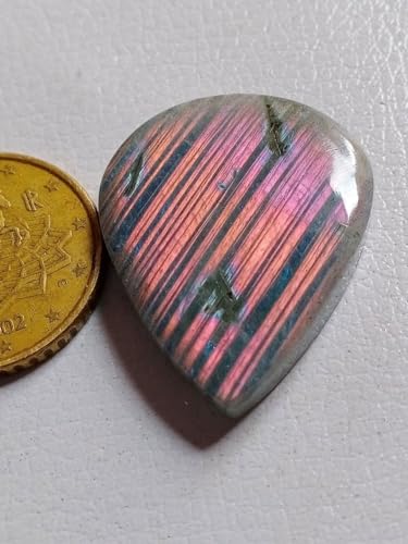 Cabochon labradorite violette rare de qualité gemme pour la haute joaillerie