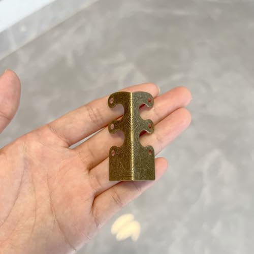 Image of 10 pcs Solid Brass Baseboard Corner Protectors, Skirting Board Corner Protectors, Vintage Metal Corner Protector Table Corner Edge Cover Safety Bracket with Screws (10, Antique Bronze)