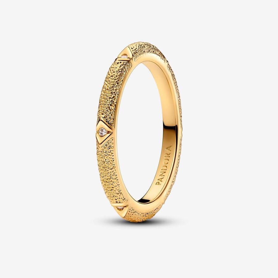 PANDORA ME Anillo con textura chapado en oro de 14 quilates con circonitas cúbicas transparentes, talla 62