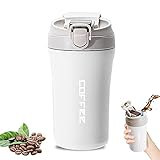 【DEUX FAÇONS】 Vous pouvez utiliser une paille ou la boire directement. Ainsi, vous pouvez profiter d'une délicieuse tasse de café à tout moment et n'importe où, que vous soyez à la maison ou en déplacement.