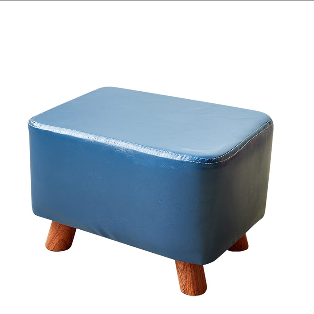 Repose-pieds en cuir dans la chambre : petit banc pour vos matins