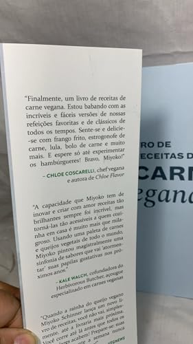 O Livro de Receitas das Carnes Veganas: Mais de 100 Refeições Saudáveis, Suculentas e Saborosas Tota