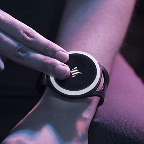 Soundbrenner Pulse | Smart, Vibrating & Wearable Metronome | for All Instruments (Guitar, Piano, Drums) | Tap Tempo (BPM) + Visual Beat Counting | Practice Like A Pro | As Seen at NAMM