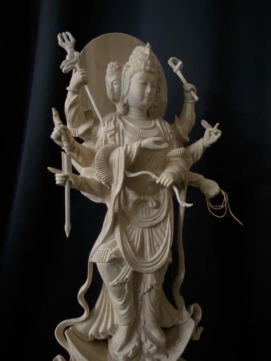 高57cm　井波彫刻　仏教工芸品　楠材　仏師で仕上げ品　護法善神 摩利支天立像 Amazon.co.jp: 高57cm 井波彫刻 仏教工芸品 楠材 仏師で仕上げ品 護法