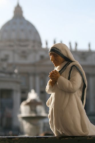 Mother Teresa Sculpture, 6" By American Artist J. London; Produced With Permission Of The Missionaries Of Charity. Limited Edition. Rare, Fine Art,1994. Now, To Honor The New Saint. #TOP1