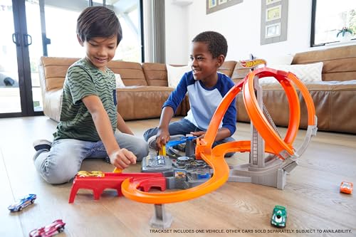 image for Hot Wheels Track Set Spin Storm, 3 Intersections for Crashing & Motori