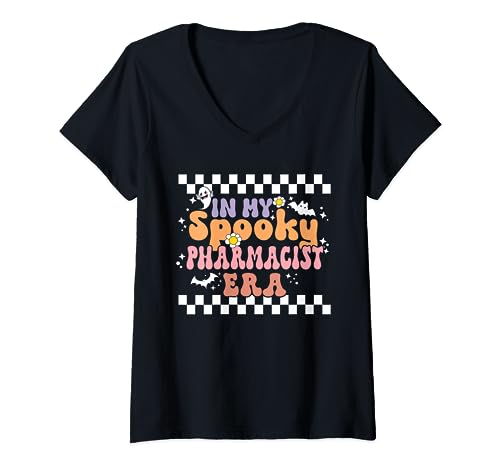 In My Spooky Pharmacist Era Retro Groovy Halloween Costume Camiseta Cuello V