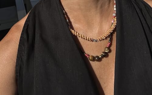 Collier œil de tigre artisanal et perles de verre africain d'exception