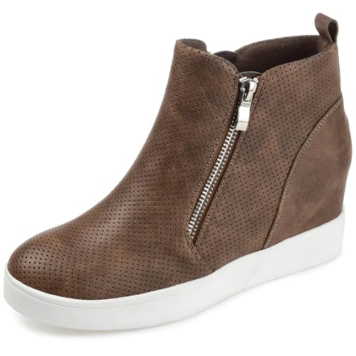 Journee Collection Women's Pennelope Sneaker