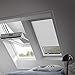 Produktbild VELUX Original Verdunkelungsrollo für Dachfenster mit weißen Seitenschienen, S08, 608*, Uni Grau/DKL S08 1705SWL
