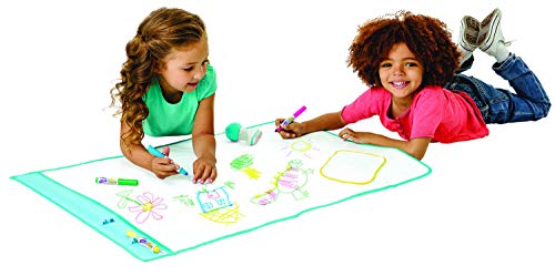 Crayola Color & Erase Mat, 4 Washable Markers & A Kids Coloring Mat, Travel Coloring Kit, Gifts for Kids