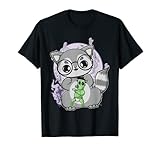 Waschbär-Design für Horror- und Monsterliebhaber. Holen Sie sich dieses Design, das eine niedliche Waschbär und Monster-Illustration zeigt, auch ideal für Halloween- und Horror-Fans. Wunderschöner süßer Waschbär mit Monster-Design.