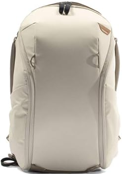 Amazon.co.jp: Peak Design Everyday Backpack Zip (15L, Bone) [並行