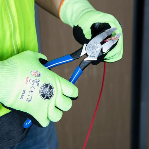 Image of Klein Tools D2000-9NE Side Cutter Linemans Pliers, Made in USA, Cut ACSR, Screws, Nails, Hard Wire, 9-Inch Electrical Pliers