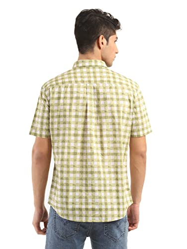 Image of Levi's Men's Checked Slim Fit Shirt