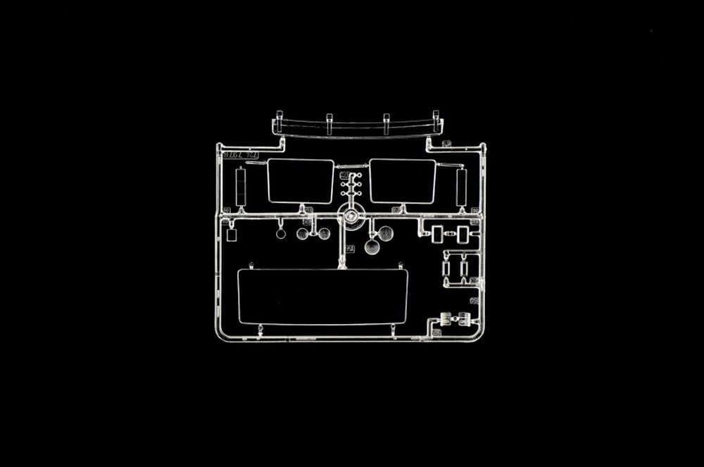 Italeri 3945S Bâche pour Volvo F16 avec Pont élévateur, modélisme, kit de Construction sur Pied, Bricolage, Loisirs, Collage, kit de Construction en Plastique