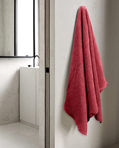 Red Christmas Towels 100% Cotton Textured Bath Towel Set | Ultra Quick Dry Bathroom Towels | Highly Absorbent And Durable Bath Towels | Greenwich Collection (4 Pack Bath Towel, Holly Berry Red) #TOP5