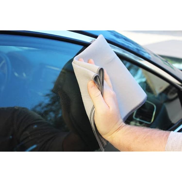 CARPRO GlassFiber Microfiber Drying Towel - Spotless Glass Windshield & Windows, Microfiber Edge, Lint & Tag Free, Car Washing & Auto Detailing (Pack of 1)