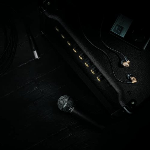 Amazon.co.jp: 【旧モデル】SHURE イヤホン SEシリーズ SE535 カナル型