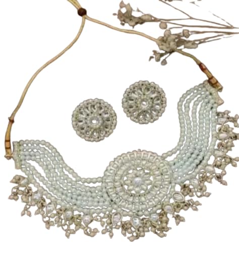 Collar de perlas estilo indio para bodas y ceremonias elegantes con pendientes