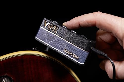 Vox amPlug3 AP3-MB – Amplificateur de Casque de Poche pour Guitare Basse – Modern Bass - Les Beatles, Paul McCartney, John Lennon, RIngo Starr, George Harrison Vox amPlug3 AP3-MB - Amplificateur de Casque de Poche pour Guitare Basse - Modern Bass – Image 7