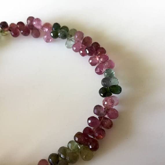 Tourmaline verte et rose perles gouttes pour créer des bijoux d'été