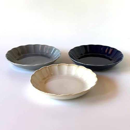 flower Vintage カレー パスタ 7.0深皿 全3color 菊型 プレート 陶器 美濃焼 可愛い 日本製 カレー皿 サラダ皿 パスタ皿 かわいい おしゃれな食器 おうちCafe Cafe食器 シンプル (ネイビーつやあり)