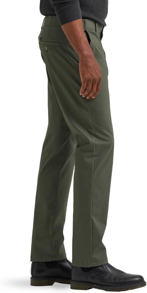 Lee Men's Extreme Motion Flat Front Slim Straight Pant