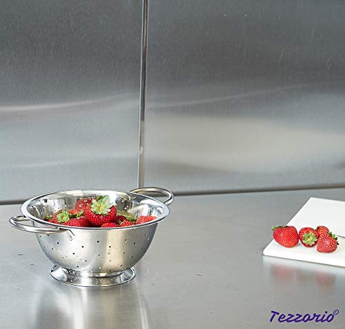 Tezzorio 3 Quart Stainless Steel Colander - Professional Strainer With Heavy Duty Handles And Self-Draining Stable Base thumb #4