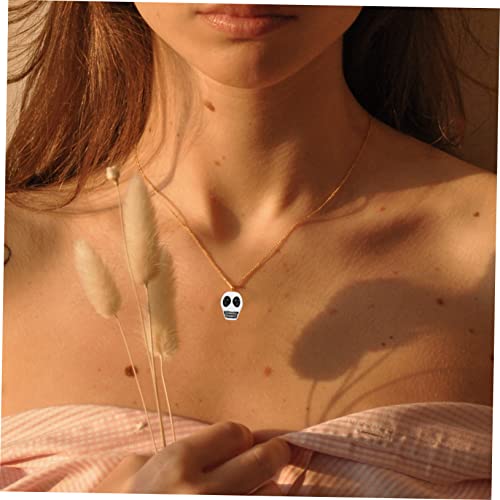 Perles acryliques tête de mort légères à reliefs nets pour loisirs créatifs