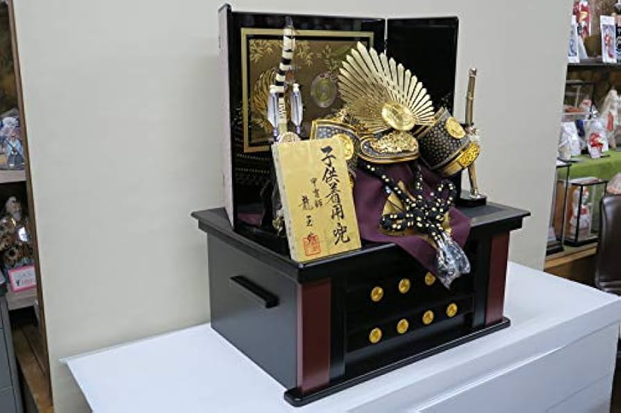 兜 置物 飾り 戦国武将兜13点 五月人形 兜飾り 収納飾り 人気の武将13 兜 置物 飾り 戦国武将兜13点 五月人形 兜飾り 収納飾り 人気の武将13