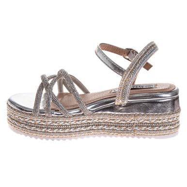 Badgley Mischka Girls' Metallic and Raffia Sandals4