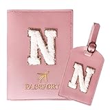 Cadeaux de Filles : Vous recherchez un cadeau de haute qualité ? Choisissez un jeu de passeports avec des noms ou des lettres significatives pour surprendre votre famille et vos amis. Cette couverture de passeport est certainement le meilleur cadeau pour la Saint-Valentin, les anniversaires, Noël et les mariages
