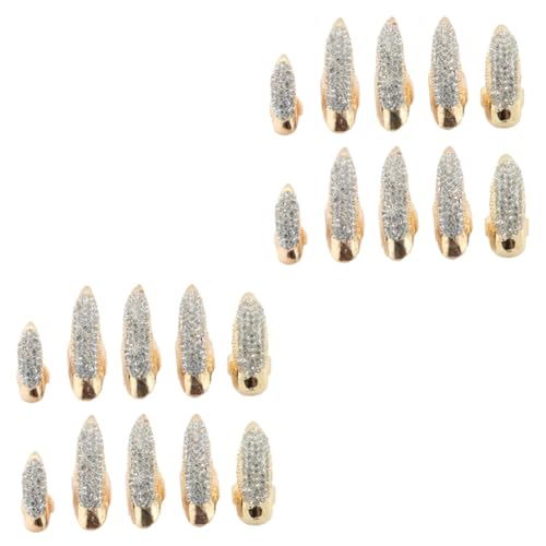 Anneaux rhinestones style vintage aux détails ciselés chic