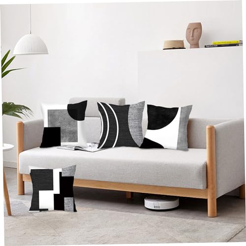 Housses de coussin abstraites pour rénover facilement votre canapé