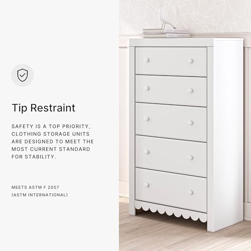 Signature Design by Ashley Mollviney Coastal 5-Drawer Chest of Drawers with Safety Stop and Scalloped Detailing, White - Image 7