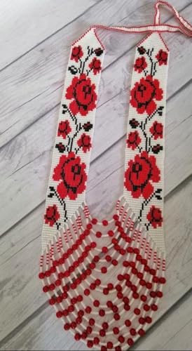 Collier ukrainien Gerdan fait main en perles de rocaille traditionnelles
