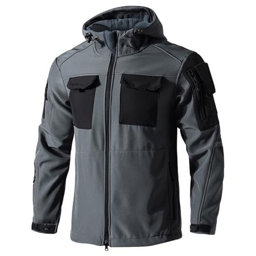 Comfort e Vestibilità: Design ergonomico che permette di indossare strati sottostanti. Taglio studiato per massimo comfort durante il movimento, ideale come giubbotto militare per trekking o come giacca da lavoro resistente.