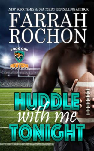 Huddle With Me Tonight (New York Sabers) 1947628143 Book Cover
