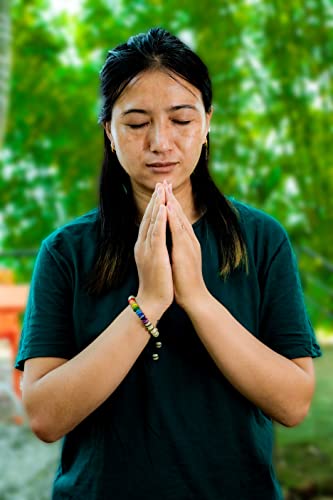 Hands Of Tibet Handmade Tibetan Prayer Mala Embedded Medicine Bracelet Yoga Healing Beads Adjustable Wrist Mala For Meditation Many Color Choices (Seven Chakra and White)2