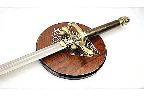 Arya Stark Nadel Schwert mit ein Hoelzernes Display Enthalten - 99cm für 79,99 EUR (-27%) statt 14,99 EUR bei amazon.de Bild: Arya Stark Nadel Schwert mit ein Hoelzernes Display Enthalten - 99cm für 79,99 EUR (-27%) statt 14,99 EUR bei amazon.de