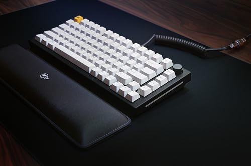 GLORIOUS Gaming Premium Coiled Keyboard Cable - Gold Plated USB-A (PC) to USB-C (Keyboard), Tangle Resistant, Double Braided Sleeving for Peak Durability, 5-Pin Aviator Mid-Connection - Phantom Black